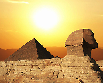 Сфинкс и пирамиды. (Код изображения: 16030)