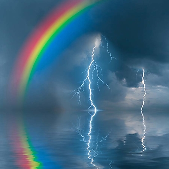 Молния и радуга над озером (Каталог номер: 19074)