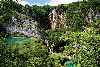 Водопад, Хорватия. (Код изображения: 03029)