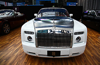 Rolls Royce. (Код изображения: 13008)