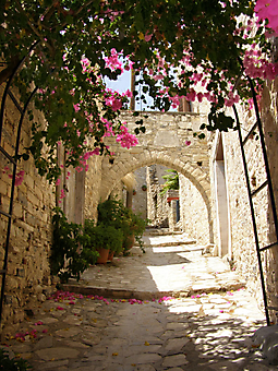 Старая улочка Кипра. (Код изображения: 14067)