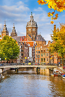 Вид на церковь с канала, Амстердам. (Каталог номер: 14136)