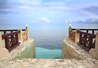 Лестница в Карибское море. (Код изображения: 15007)